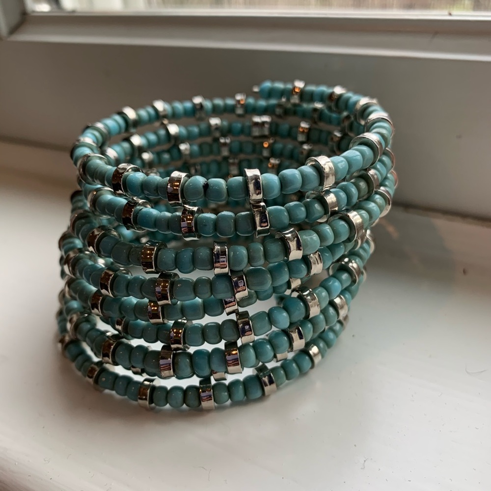 Turquoise and silver beaded bracelet